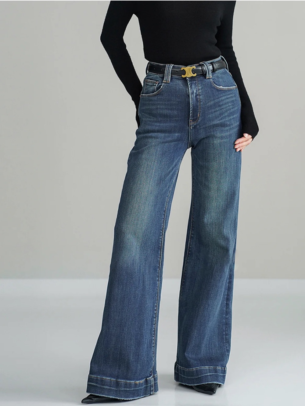 Commense Bootcut Jeans – S (Sold Out, Mid Waist, NWT) - Picture 4 of 8